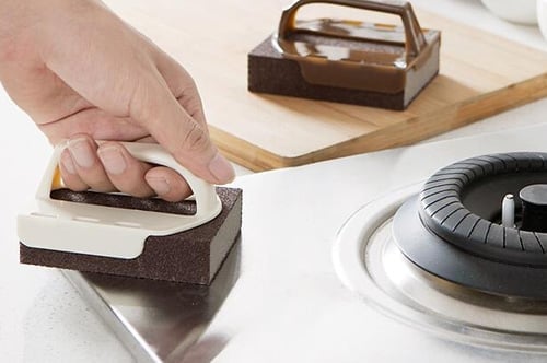 Escova Mágica Pro na cozinha